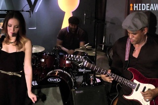 Soul star Imaani performs Brenda Russell hit, In The Thick Of It at London Jazz Club Hideaway
