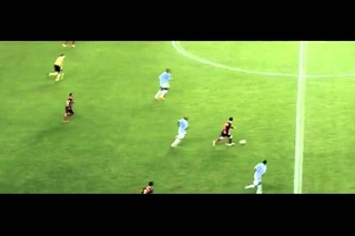 Messi Vs Kompany-Kompany is a Beast