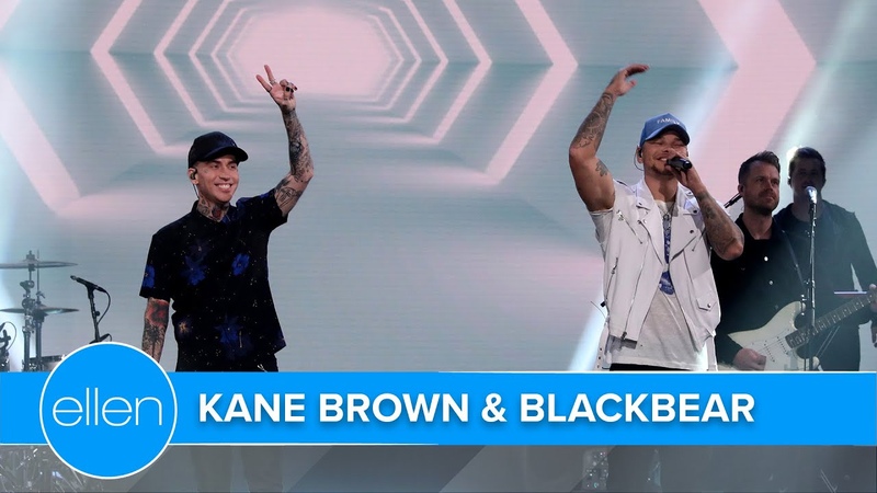 Kane Brown Performs Memory with