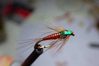 Tying a Small Elastic Mayfly Nymph by Davie McPhail