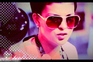 Nellie/Michael/Blake: She Can Get It