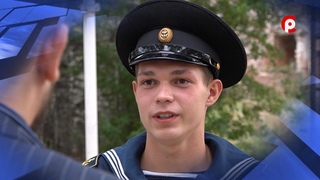 Всюду первый