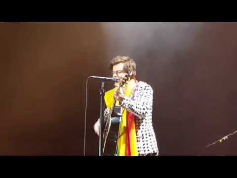 Harry Styles Anna + Faith Palau Sant Jordi in