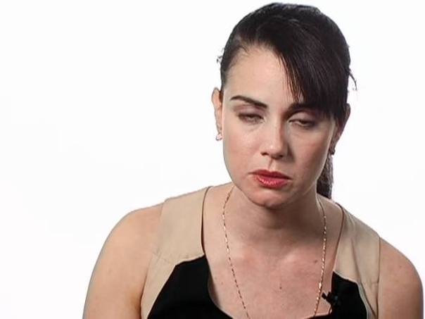 Mia Kirshner on Successful Field