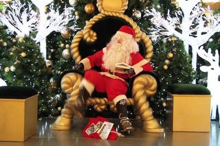 Santa Riding Freestyle Motocross - Pat Bowden FMX - Aussie Adrenaline