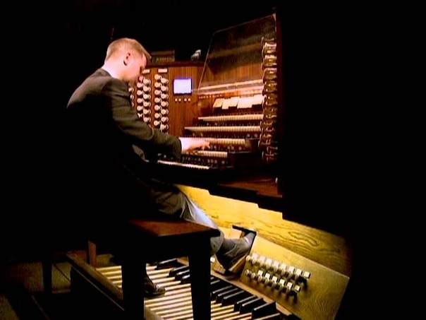 Johann Vexo play Louis Vierne: Symphonie II at Notre Dame Cathedral in