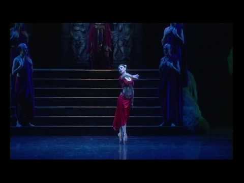 Maia Makhateli in Gamzatti solo 3rd act ( La Bayadere) with Dutch National