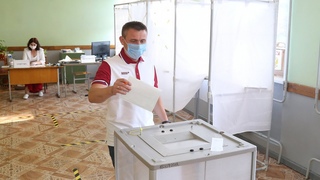 Луховицкий мотогонщик Сергей Макаров поддержал голосование по поправкам в Конституцию РФ