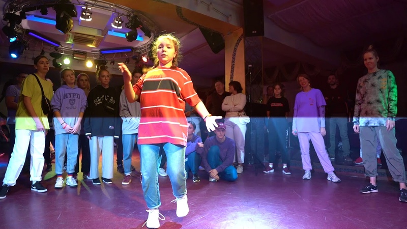 ART BATTLE 2020, hip hop PRO 1x1, Bayrak Nadiza