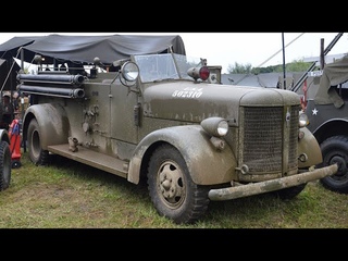 V12 American LaFrance WW2 Fire truck start up and sound