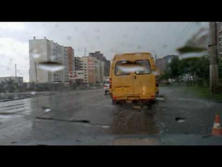 Неожиданный, но долгожданный дождь в Магнитогорске