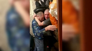 БЕЗУМНЫЙ ПАША ПОТАСОВКА С ОЛЕГОМ МОНГОЛОМ ИРИШКА ЧИКИ ПИКИ ЖЕНА МОНГОЛА