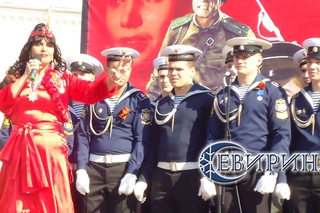 СЕВИРИНА. 9 мая 2016 г. Дворцовая площадь (С-Пб.). Бессмертный полк, Легендарный Северный конвой