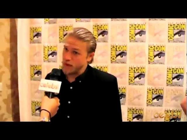 Sons of Anarchys Charlie Hunnam at Comic Con a
