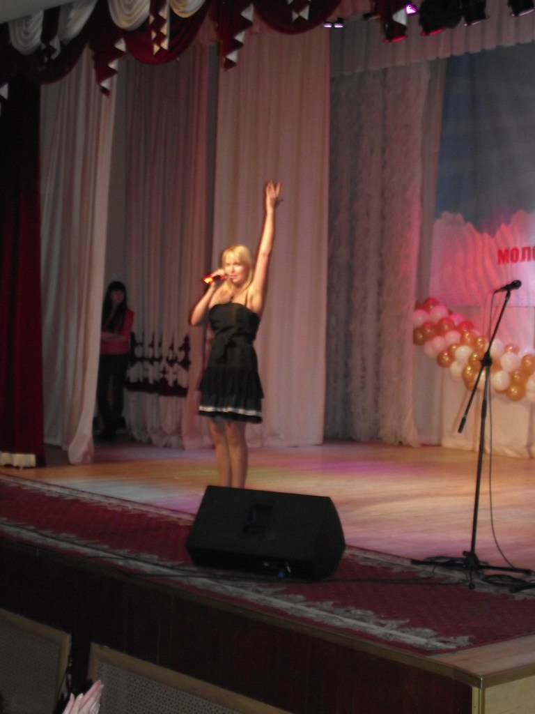 Михаил Калей | Столбцы