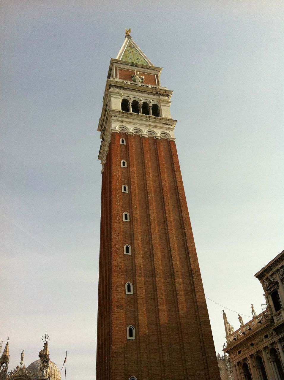 Самый Лучший / | 