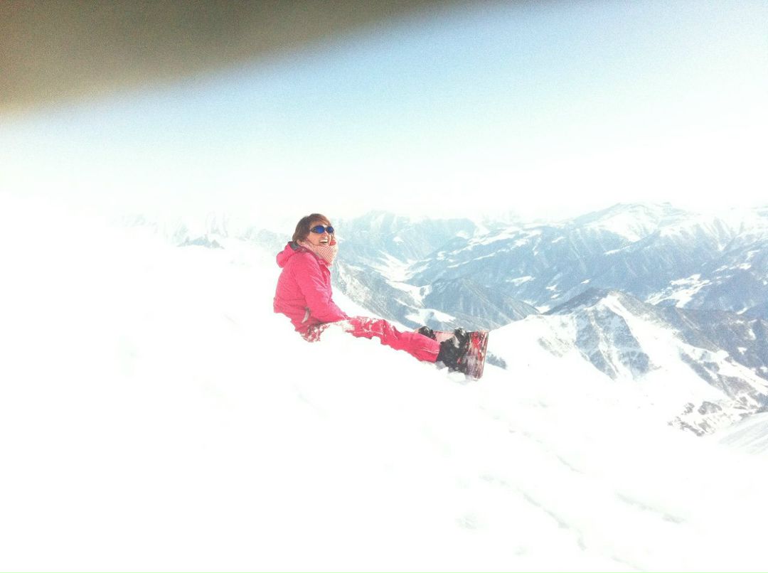 Натаха Петрова Yowjeek | Киев