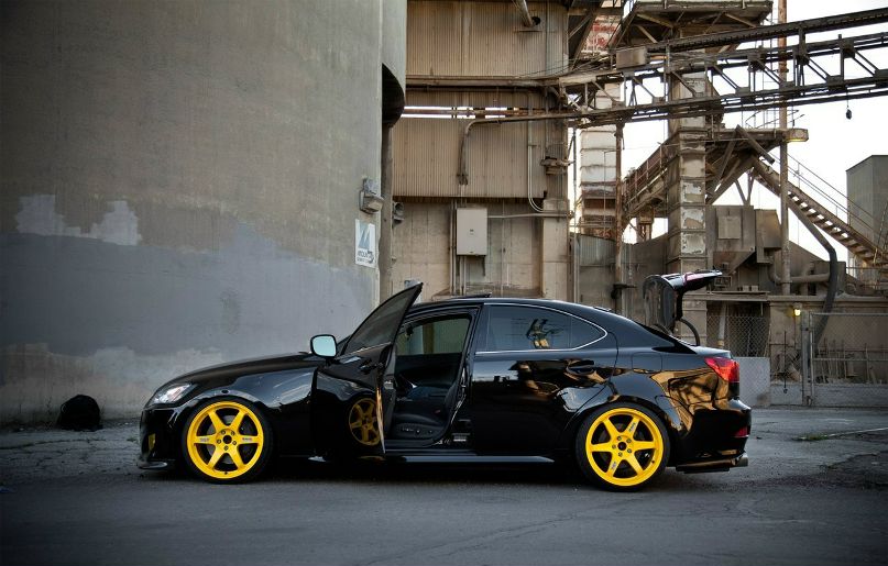 Леон Убилкени | Москва