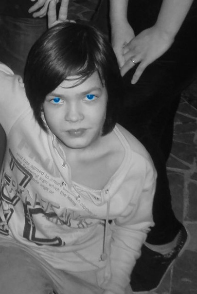 Леша коротко