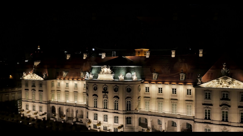 Warszawa nocą z