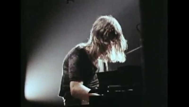 EMERSON, LAKE, PALMER Beyond the beginning