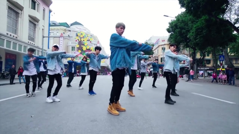 KPOP PUBLIC CHALLENGE BTS (방탄소년단) Not Today i KON 벌떼 ( B DAY) Dance Cover