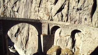 Gotthard, Teufelsbrücke, Tremola