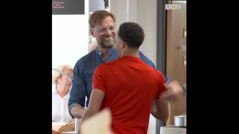The boss is back in the building. Time for more Klopp hugs. , LFCPre