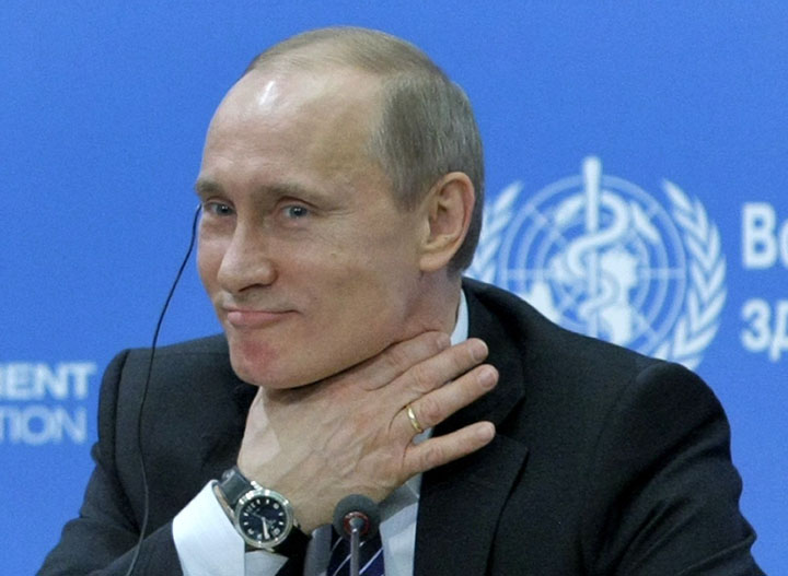 Путин ответил на вопрос, можно ли прожить на 10800 рублей в месяц?