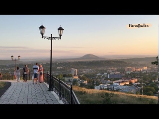 Емануелевский парк вечером