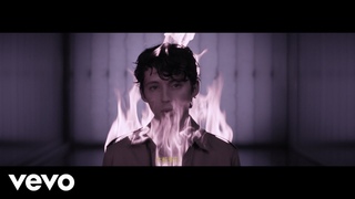 Troye Sivan - Easy (Simplified Chinese Lyrics Video)