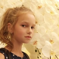 Лиза Третьякова