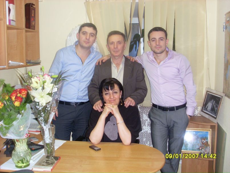 Мгер Гиновян Арсенович | Санкт-Петербург