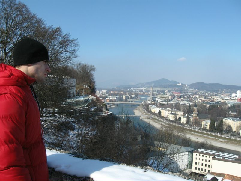 №18, Дионис Бурянов №18, Дионис Бурянов