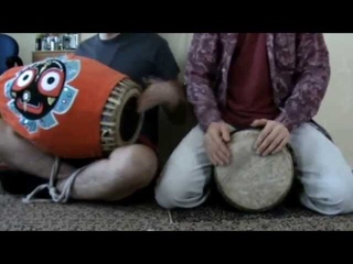 Джембе и мриданга  сочетание в Кришна - киртане (2011)