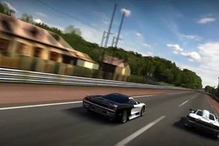 Forza 3: McLaren F1 vs Saleen S7 Drag