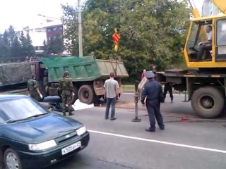 Жуткое ДТП в Чебоксарах: Камаз сбил пешехода