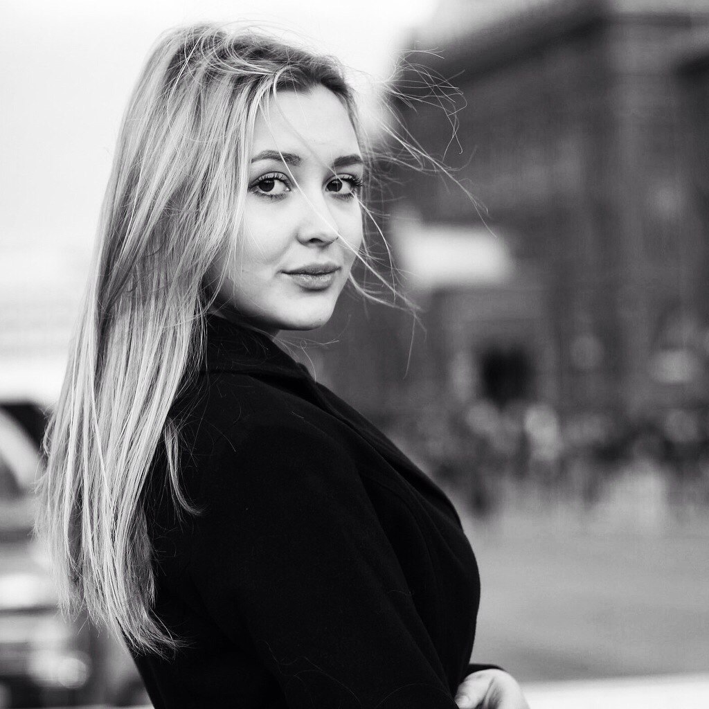 Полина соловьёва