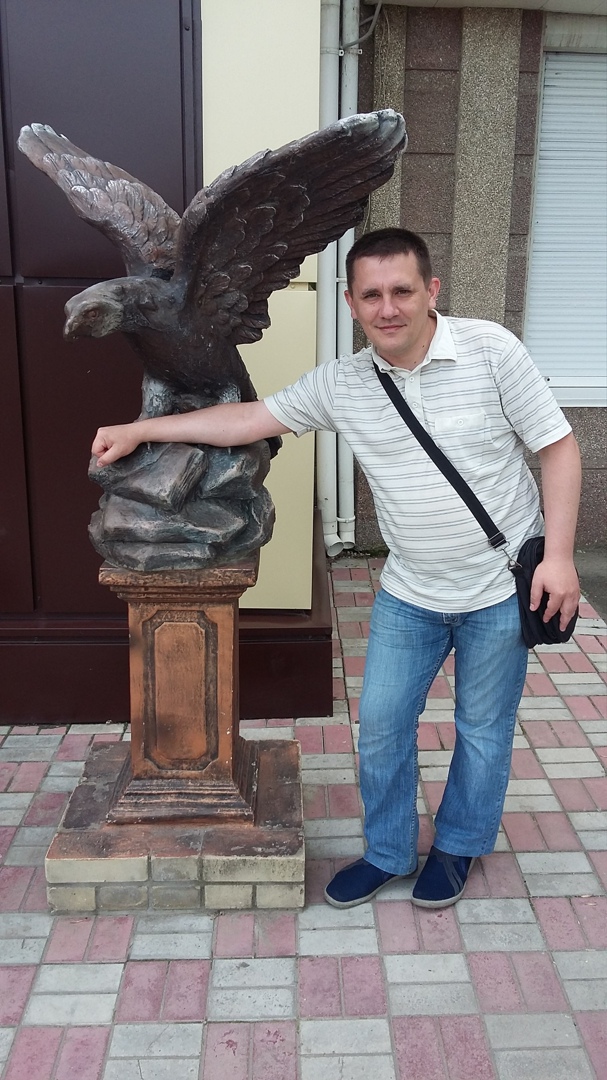 Вячеслав Колесников }{иРYРG | Луганск