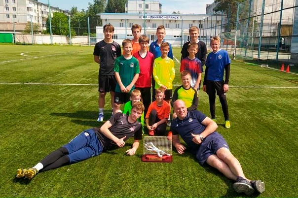 Динамо-Брянск : "МЕталург" (Липецк). Прямая трансляция - YouTube