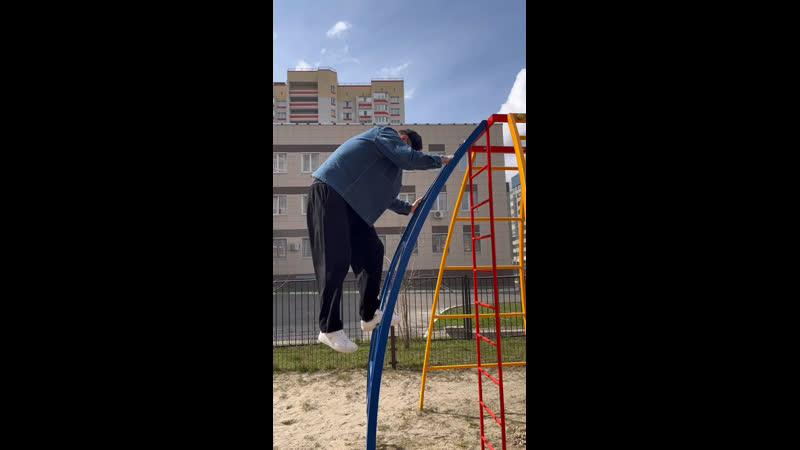 Видео от Living