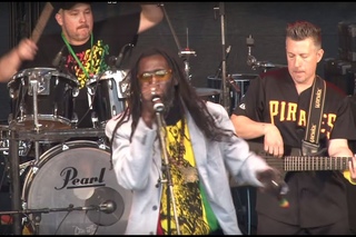 Bob Wasa & The Positive Roots Band Sunshine Reggae Festival 2015 HD