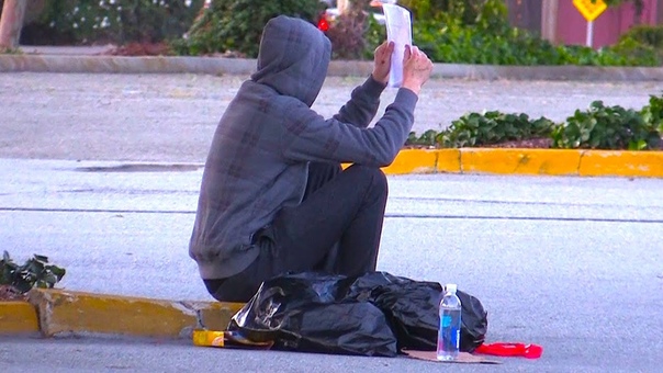 Homeless Man Does Unbelievable Act Social