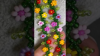 Як зробити квіткову прикрасу з бісеру   #diy #beading #beadedjewelry