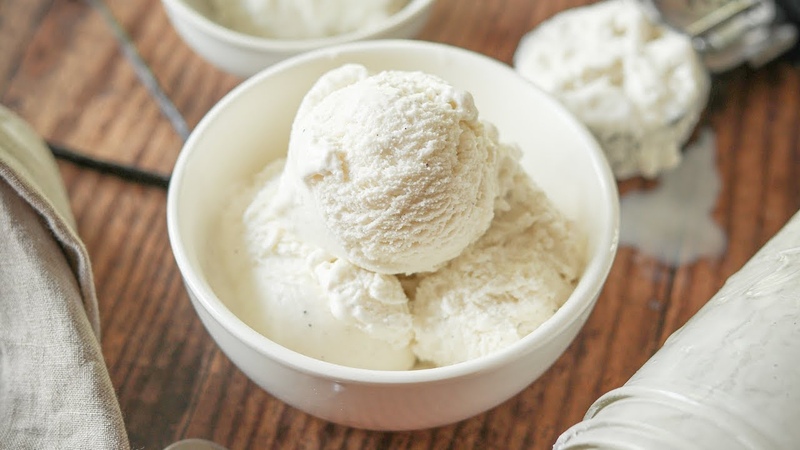 KETO Ice Cream Recipe, LOW CARB Vanilla Keto Ice Cream In A Mason
